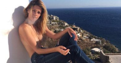 If you do anything wrong, go topless! Theory of Mischa Barton- Netmarkers