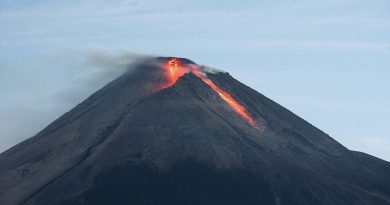 mount-merapi-nears-eruption-netmarkers
