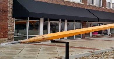 World's-largest-pencil-Netmarkers